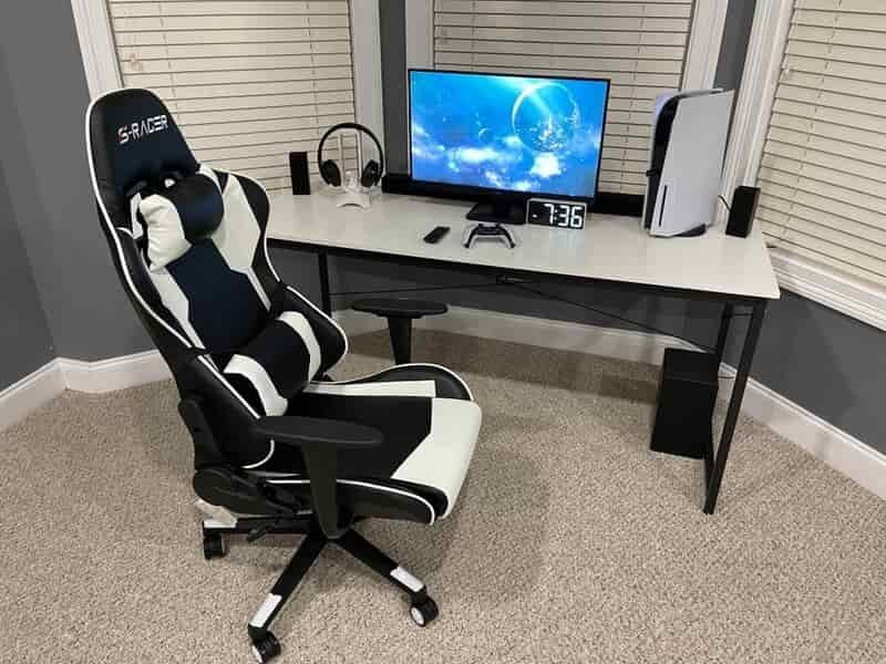 modern monochrome gaming setup