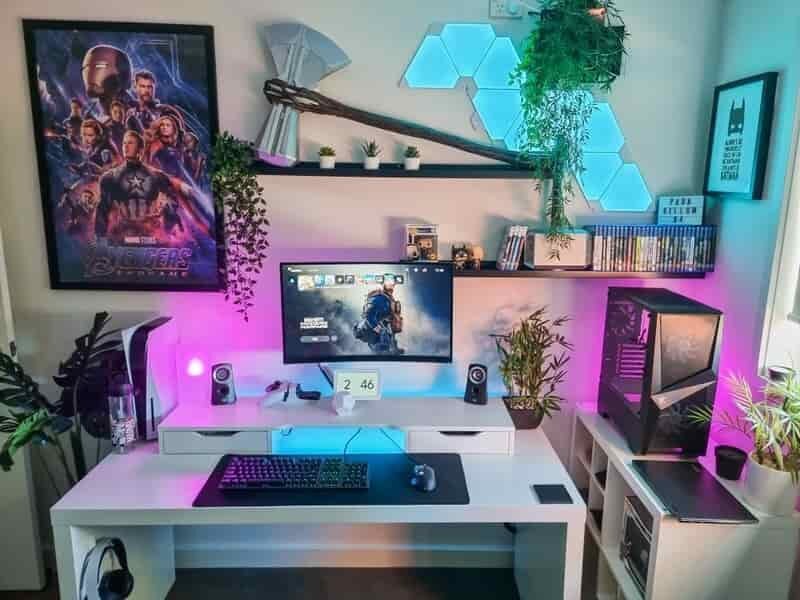 the avengers inspired battlestation