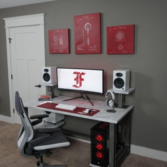 white and red cool gaming setup